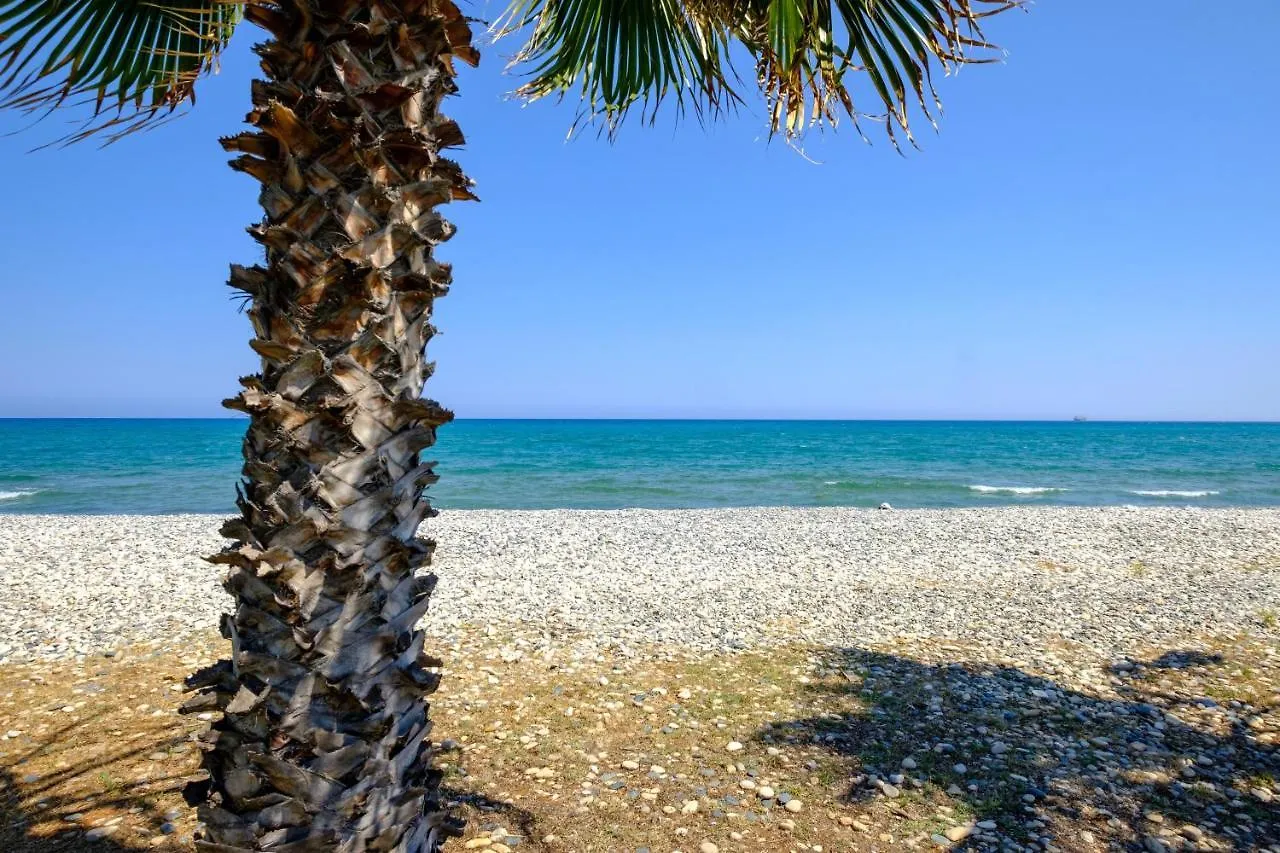 Oceanview Apartment Larnaca