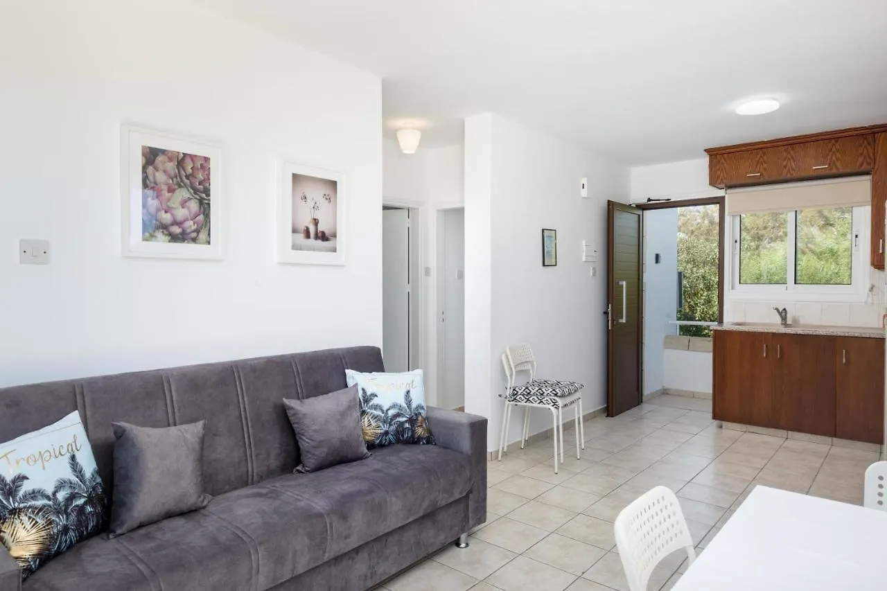 Oceanview Apartment Larnaca