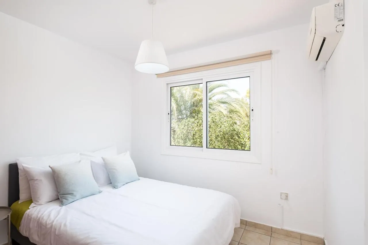 Oceanview Apartment Larnaca Cyprus